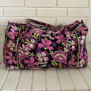 VERA BRADLEY Women's Quilted Black Pink Floral Duffle Bag Weekender